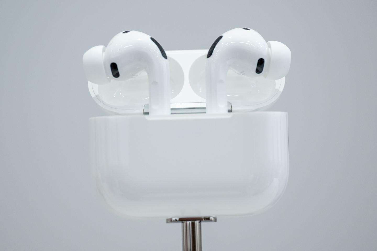 Apple AirPods Pro in Cupertino, California, on Sept. 9, 2025. (Photo: David Paul Morris/Bloomberg/Getty Images)