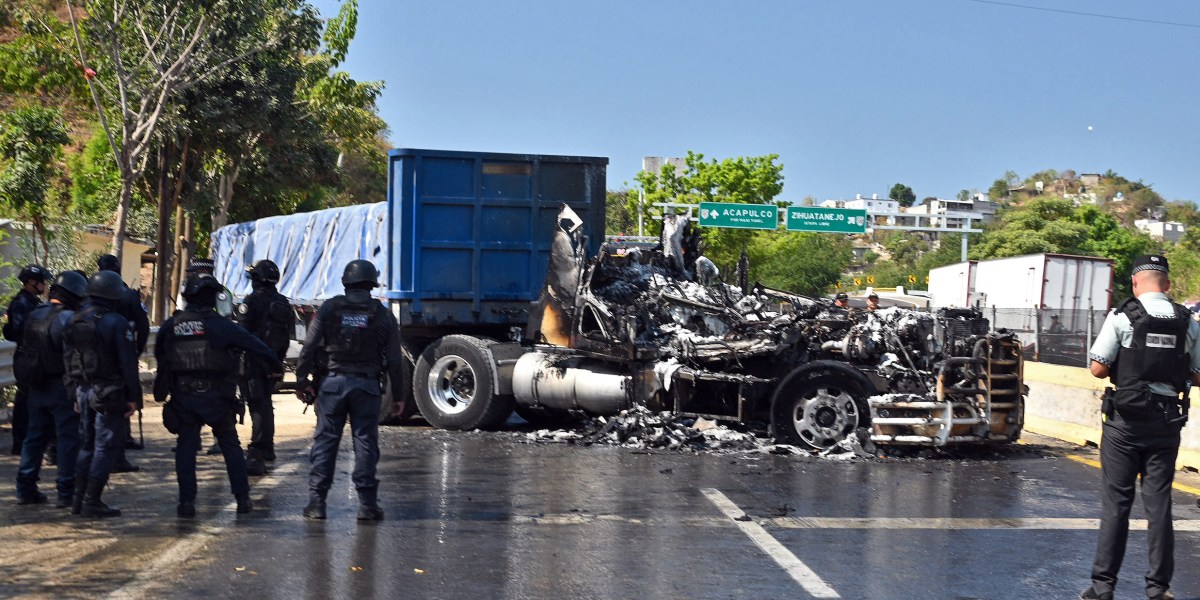 Mexican cartel armed with powerful weapons and explosives launched from drones attacks rural homes