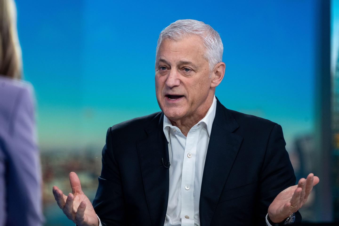 Boos, AI-washing, and ‘lower-value human capital’: The psychological traps CEOs are falling into when they botch their AI messaging