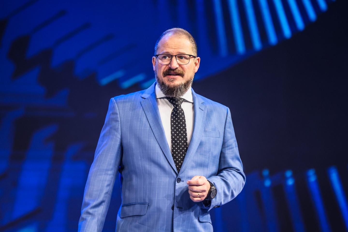 Qualcomm CEO Cristiano Amon thinks your relationship to your devices is about to change