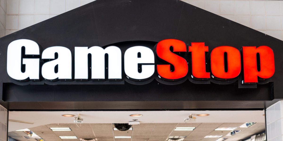 GameStop's billionaire CEO is an entrepreneur without a college degree who cofounded Chewy. Now he has his sights set on buying eBay for $56 billion | Fortune