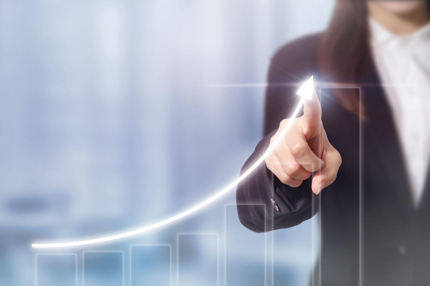 Despite stronger-than-expected Q1 earnings, executives are cautious.