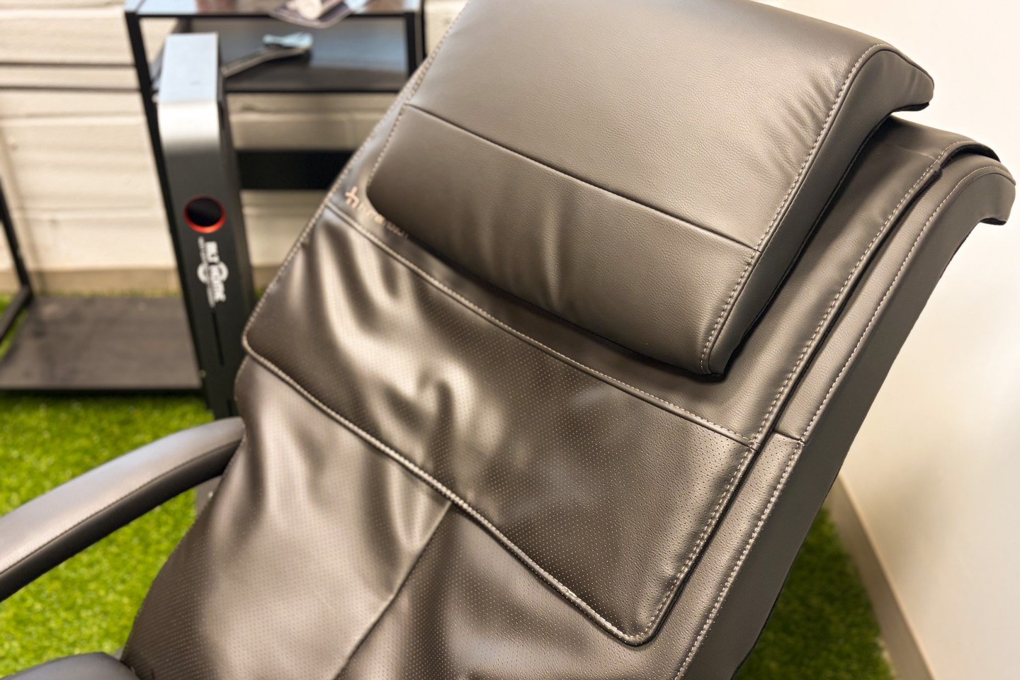 Human Touch 8.0 Massage Chair-6