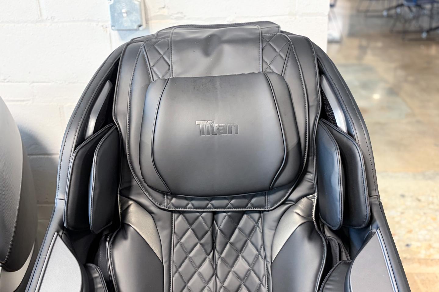 Titan Chair TP-Epic 4D-6
