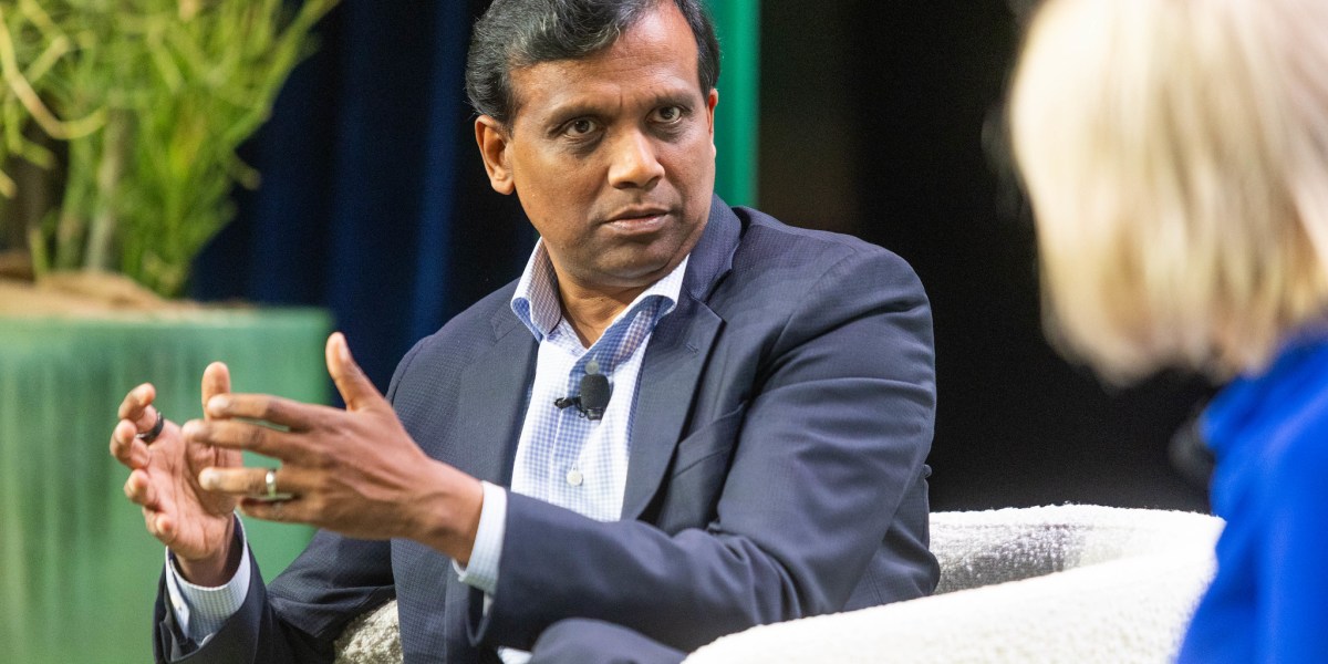 Cognizant CEO says AI is remaking middle managers into player-coaches who can &lsquo;both execute and develop others&rsquo;