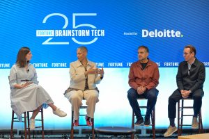The real hurdle to enterprise AI isn’t fixing productivity KPIs. It’s ‘unlearning’ old habits, experts say