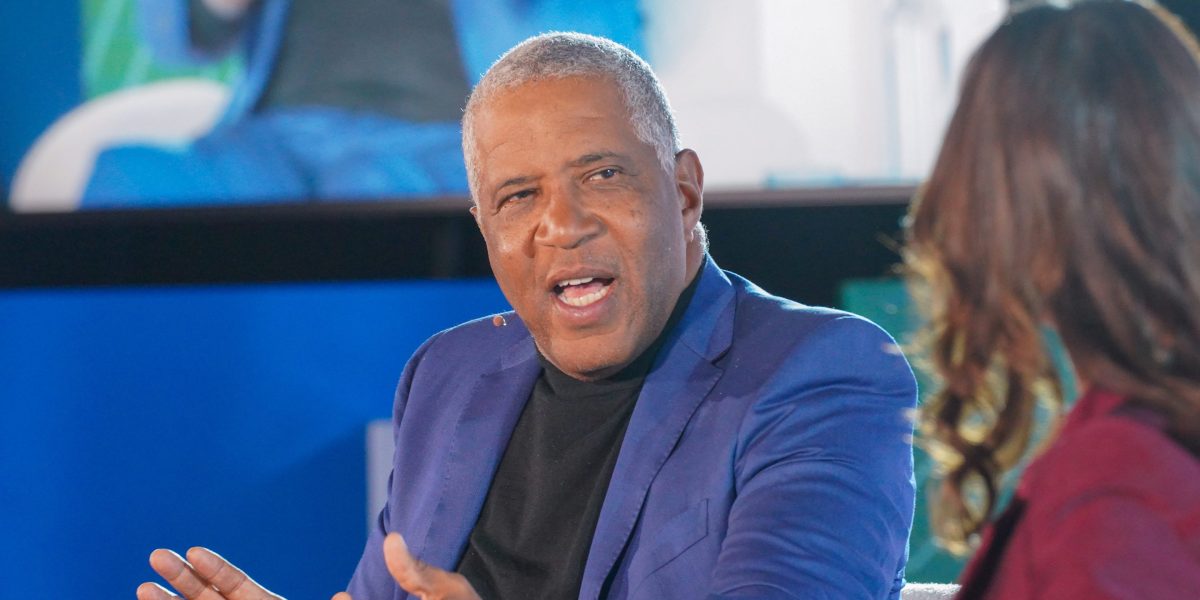 CEO Vista Equity Desak Perusahaan Adopsi AI: Jangan Hancurkan Program Magang Anda