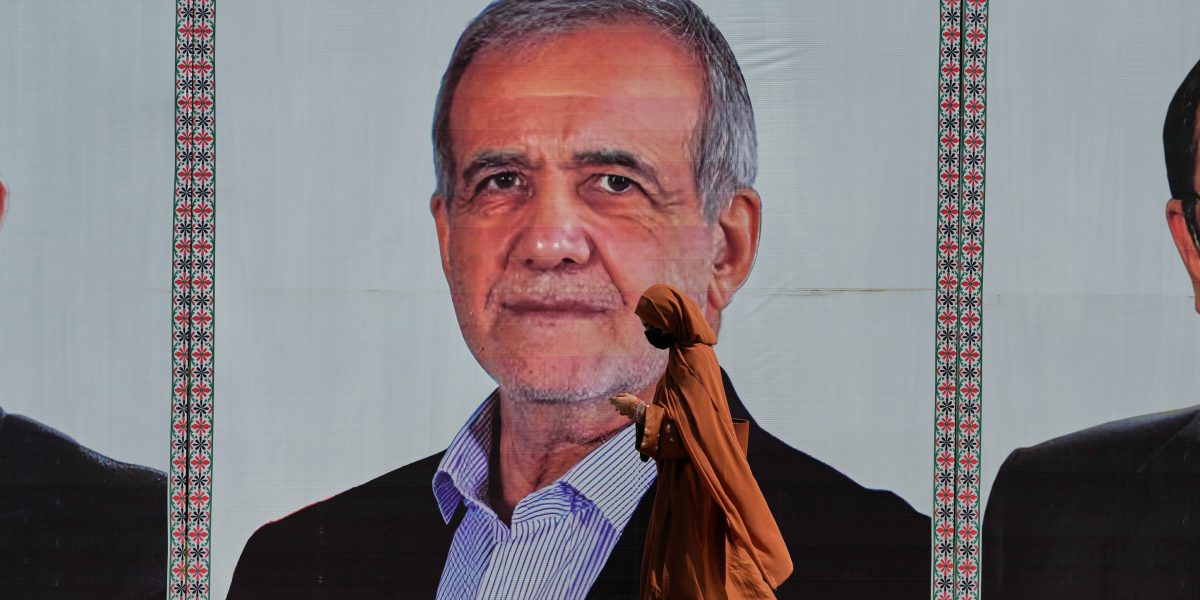 Iran to receive  billion in frozen assets; Oman discusses possible Hormuz service fees with Tehran