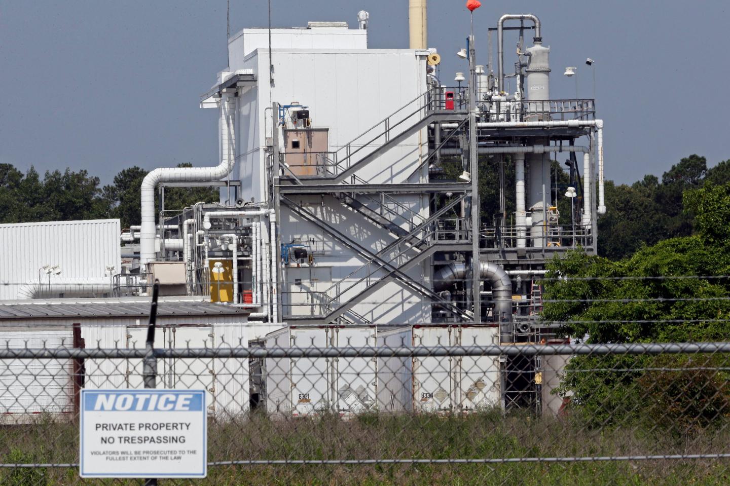 US says chemical maker Chemours will pay $450M in penalties and relief programs to three states to settle ‘forever chemicals’ case