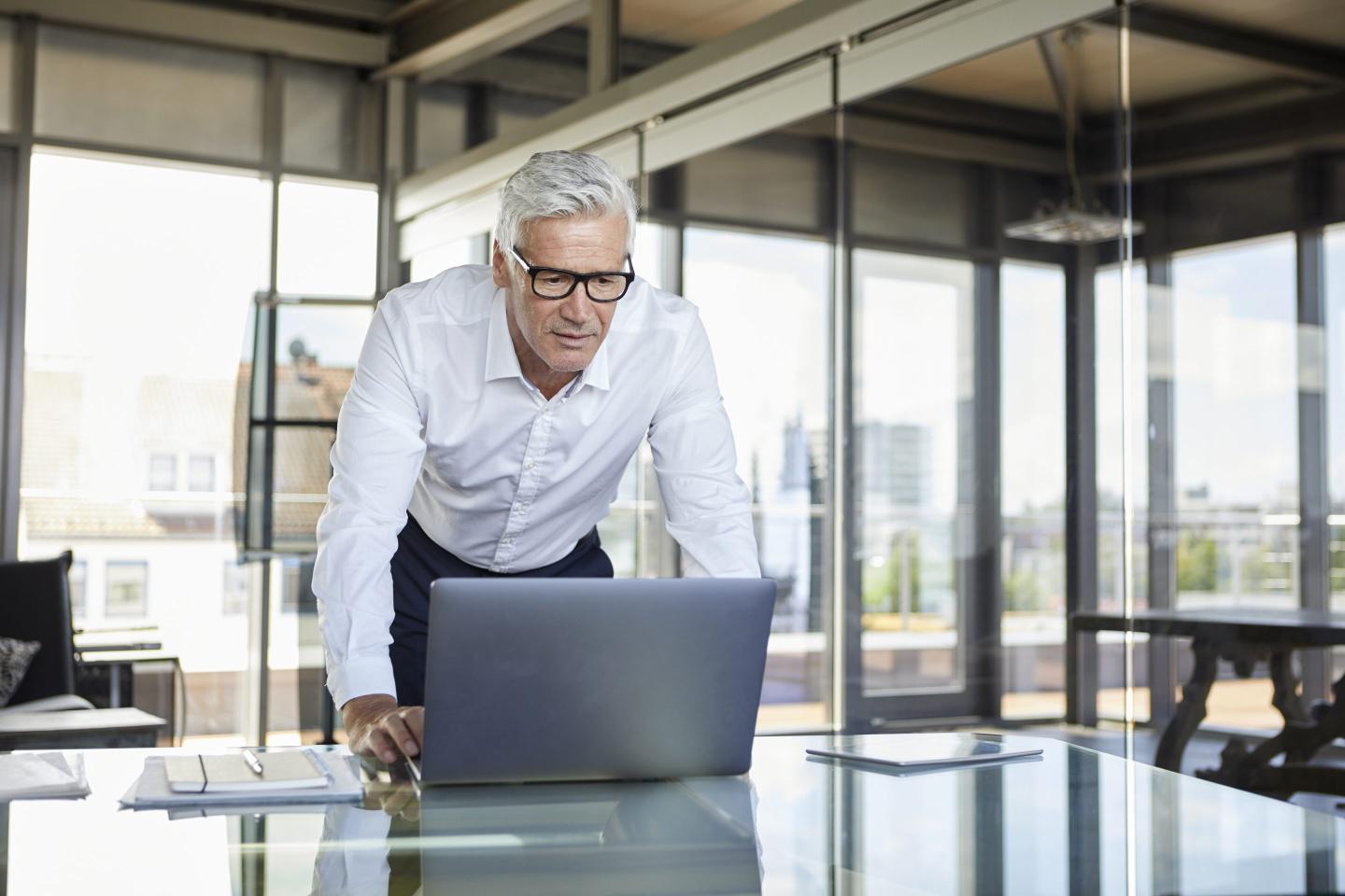 LinkedIn research says half of C-suite leaders are flying blind on AI—and its CBO says they can’t fix it the way they’re trying