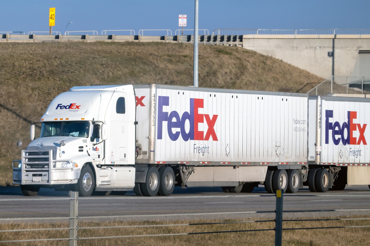 The management lesson behind FedEx Freight’s break from FedEx