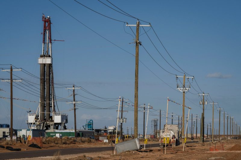 Oil drilling rises in longest U.S. streak since 2022 on price bump