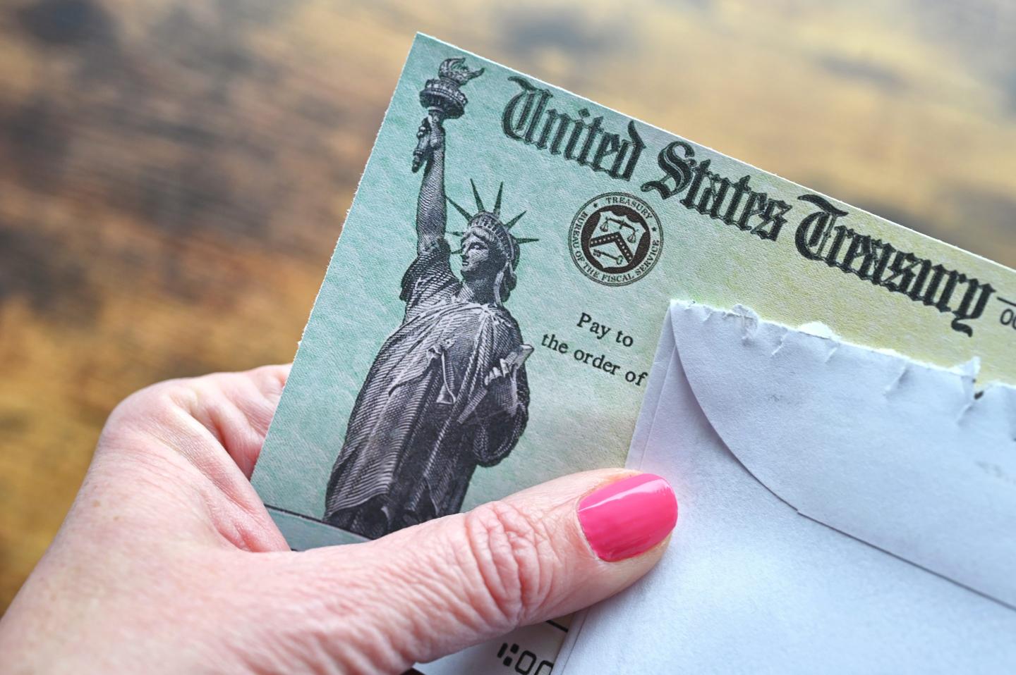Social Security faces steep cuts. These senators want to bet on stocks and $27 trillion in debt to save it—but ‘the gamble does not always pay off’