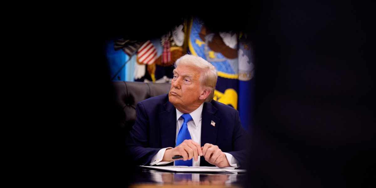Trump’s $100,000 visa fee is dead in one court and alive in another, setting up Supreme Court brawl