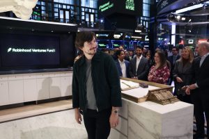 Robinhood Announces 10% Workforce Reduction Amid Organizational Streamlining Efforts