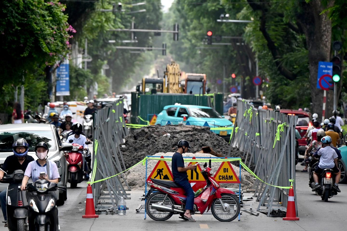 Vietnam’s economy is one of the fastest-growing in the world. Can it make the leap into the ranks of middle-income countries?
