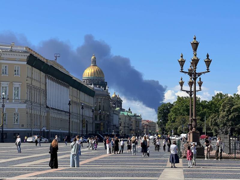 Putin is running out of money to wage war on Ukraine, and this Russian-occupied territory is running out of fuel as Kyiv smashes supply lines