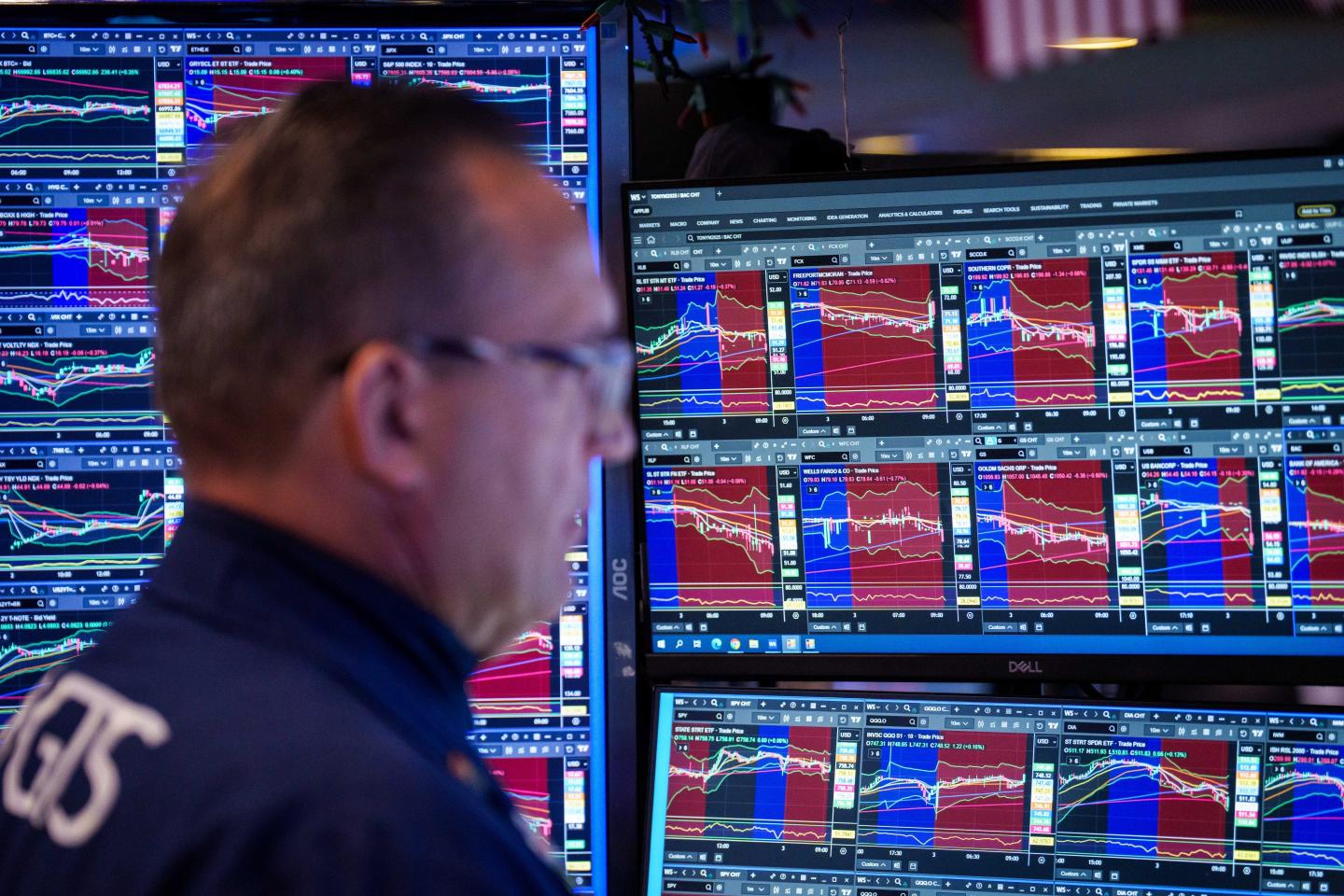 Tech stocks lead market bloodbath as fears of Fed rate hikes add to worries about the AI-fueled chip boom petering out