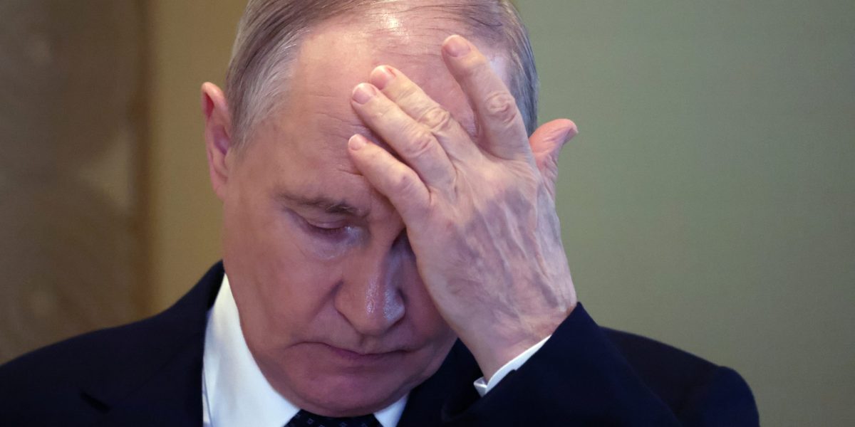 The end of Putin’s regime will spring from war spending chaos, former central bank advisor says