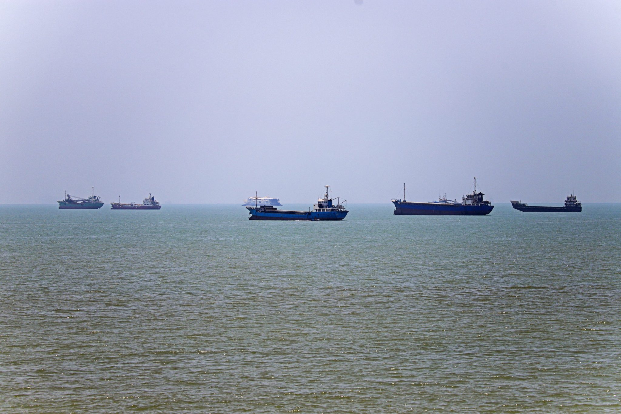 Iran floats ‘insurance fees’ and asserts control over Hormuz