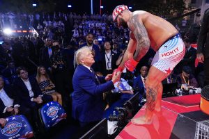 UFC Fighters Received Bonuses in Trump Family Stablecoin at White House Event