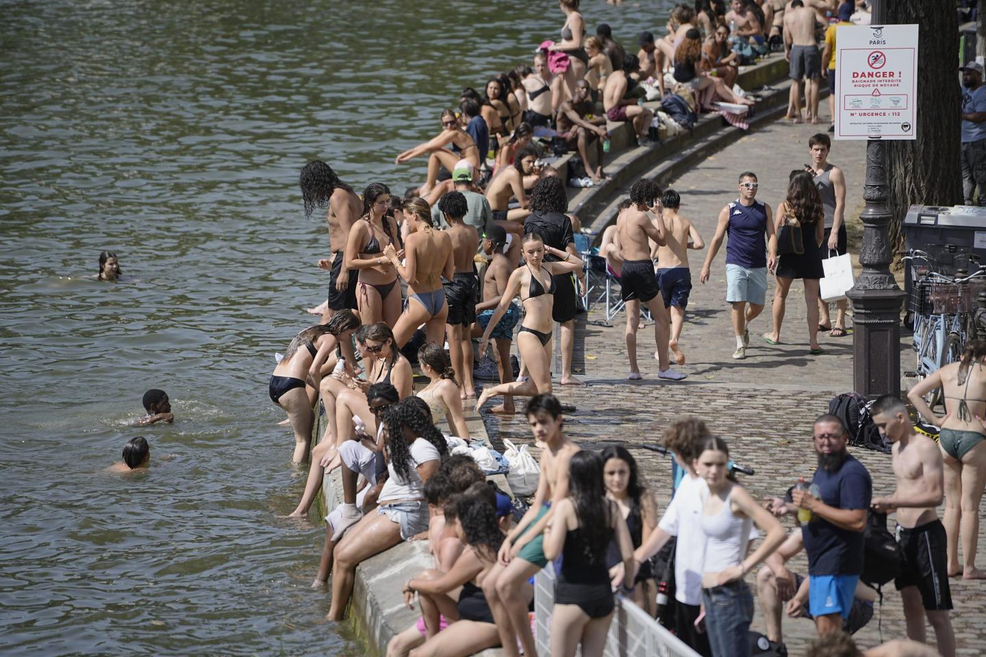 How Paris is using the Seine to try to keep cool in scorching heat