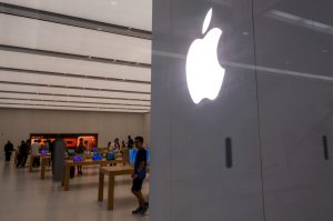 Apple seeks U.S. approval to buy chips from blacklisted CXMT: FT
