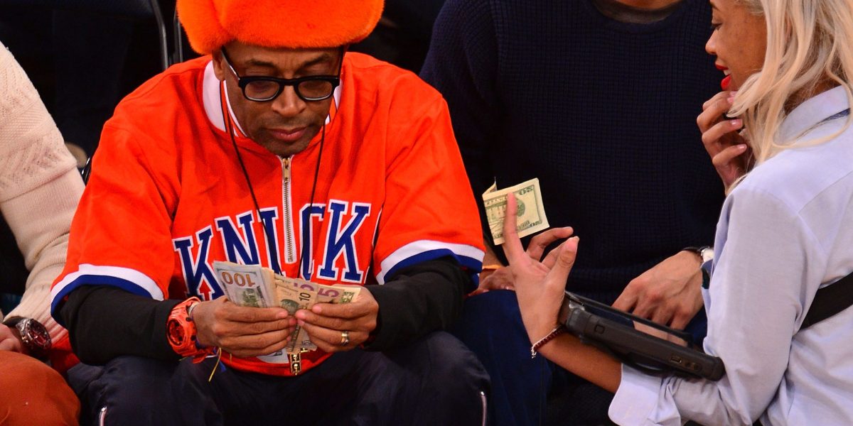 Pesta Terselamatkan: Waldorf Tavern Jamin Bayar Semua Tagihan Jika Knicks Menang – Gunakan Kalshi untuk Lindungi Taruhan