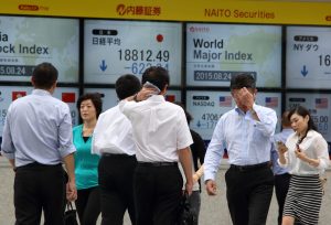 Should you go to work during a heat wave? Your productivity suffers, and GDP tanks when it’s hot
