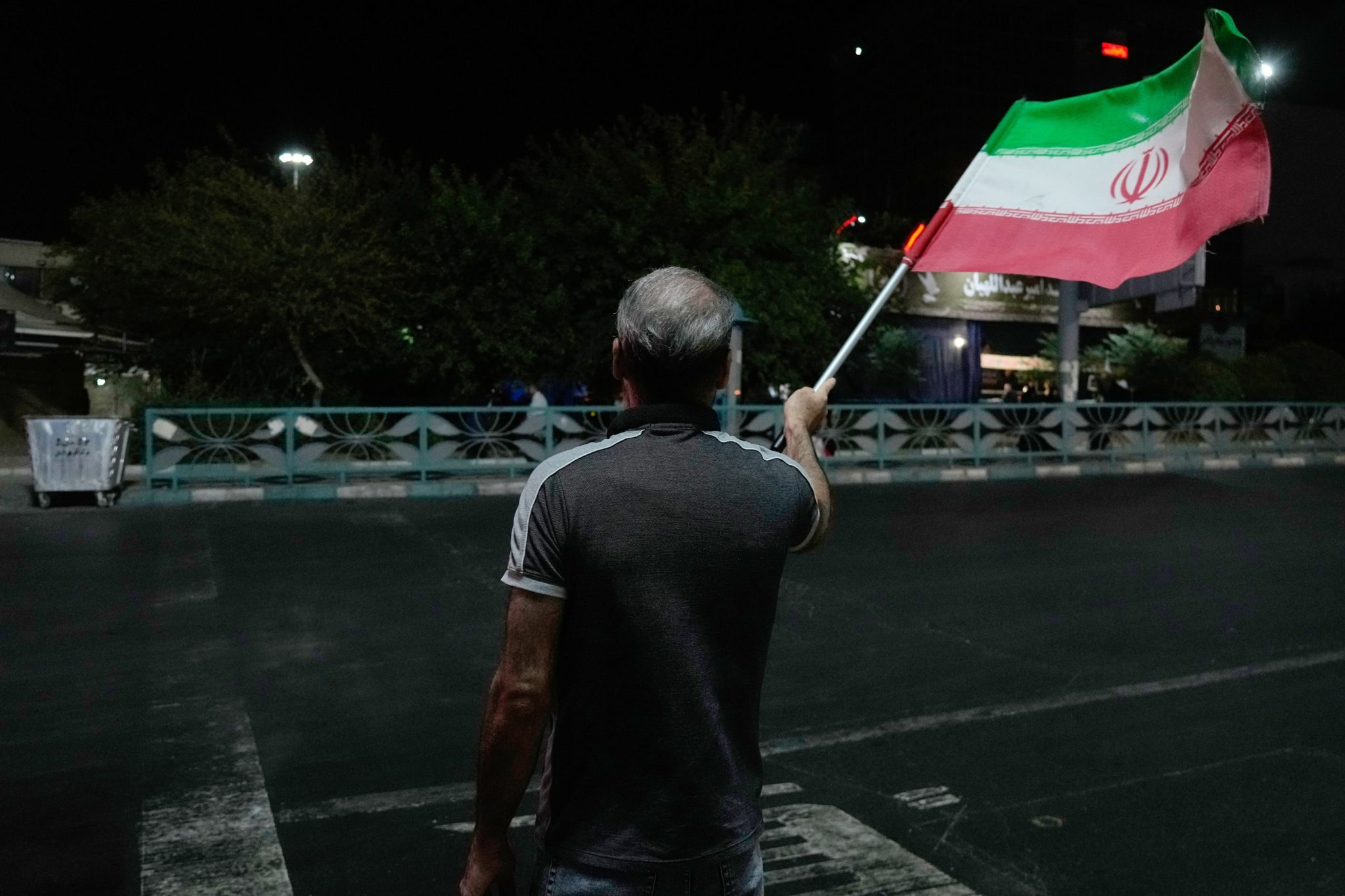 U.S. military hits 140 Iranian targets in latest round of strikes while Tehran attacks Persian Gulf neighbors