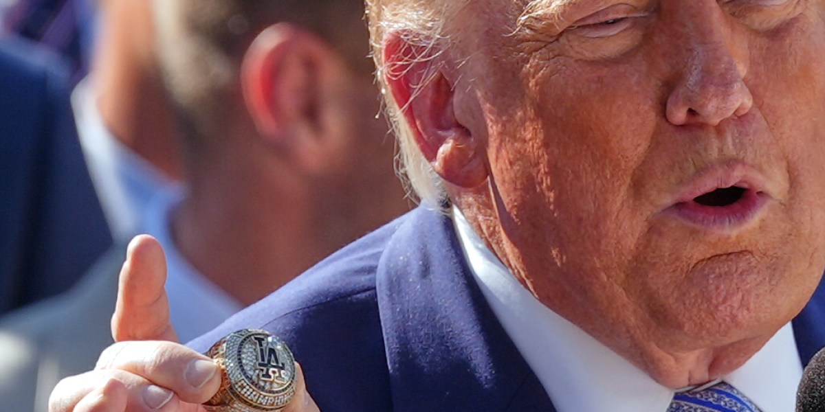 Dodgers give Trump what looks like a World Series ring: 'Wow. Do I have to report this? I don't want to report this' - Fortune