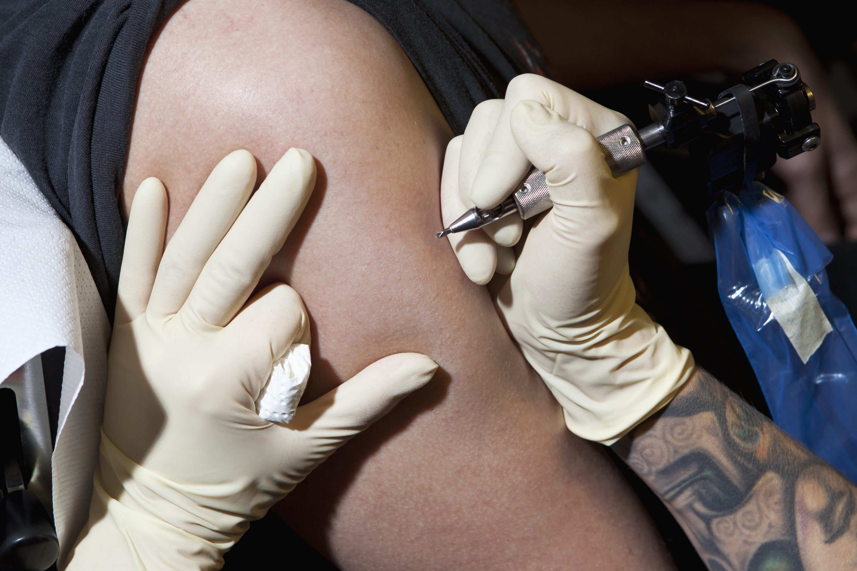 fortune.com - Marco Quiroz-Gutierrez - Y Combinator-backed AI startup is under fire after its founder offered instant interviews to partygoers who got company tattoos, then apologized