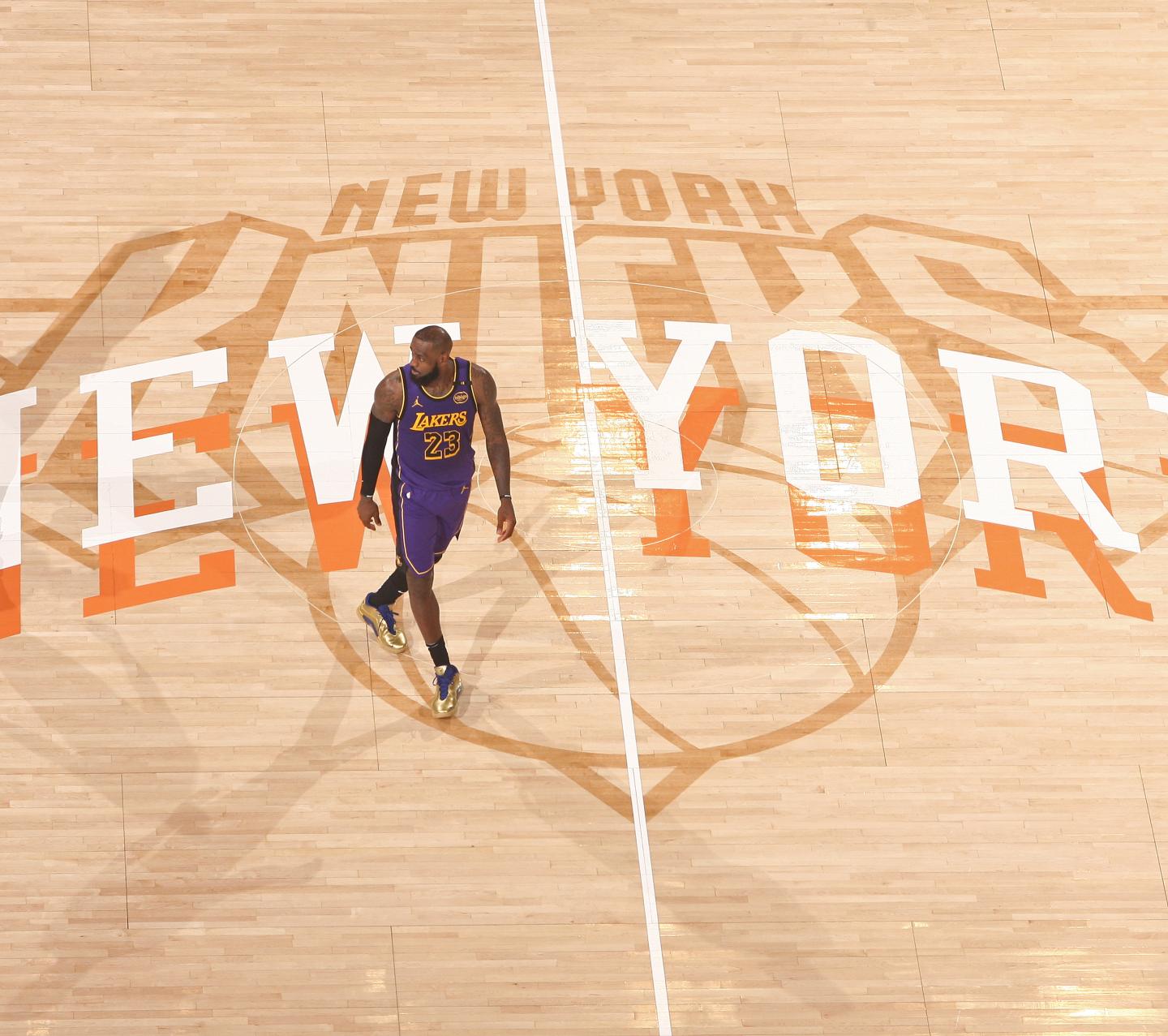 LeBron James on the court in Madison Square Garden