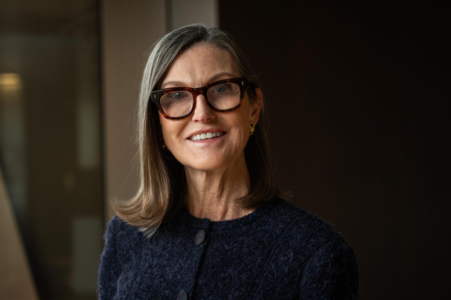 Cathie Wood just bought the SpaceX dip again—and dumped Alibaba to do it