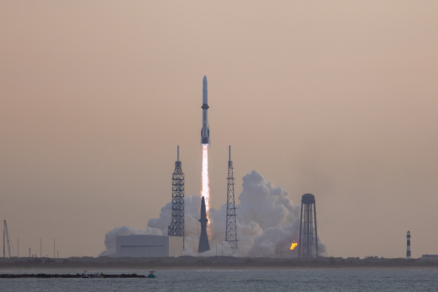 Blue Origin's New Glenn-3 launches AST SpaceMobile's BlueBird satellite from Cape Canaveral, Florida, on April 19, 2026. (Photo: Mauricio Paiz/NurPhoto/Getty Images)