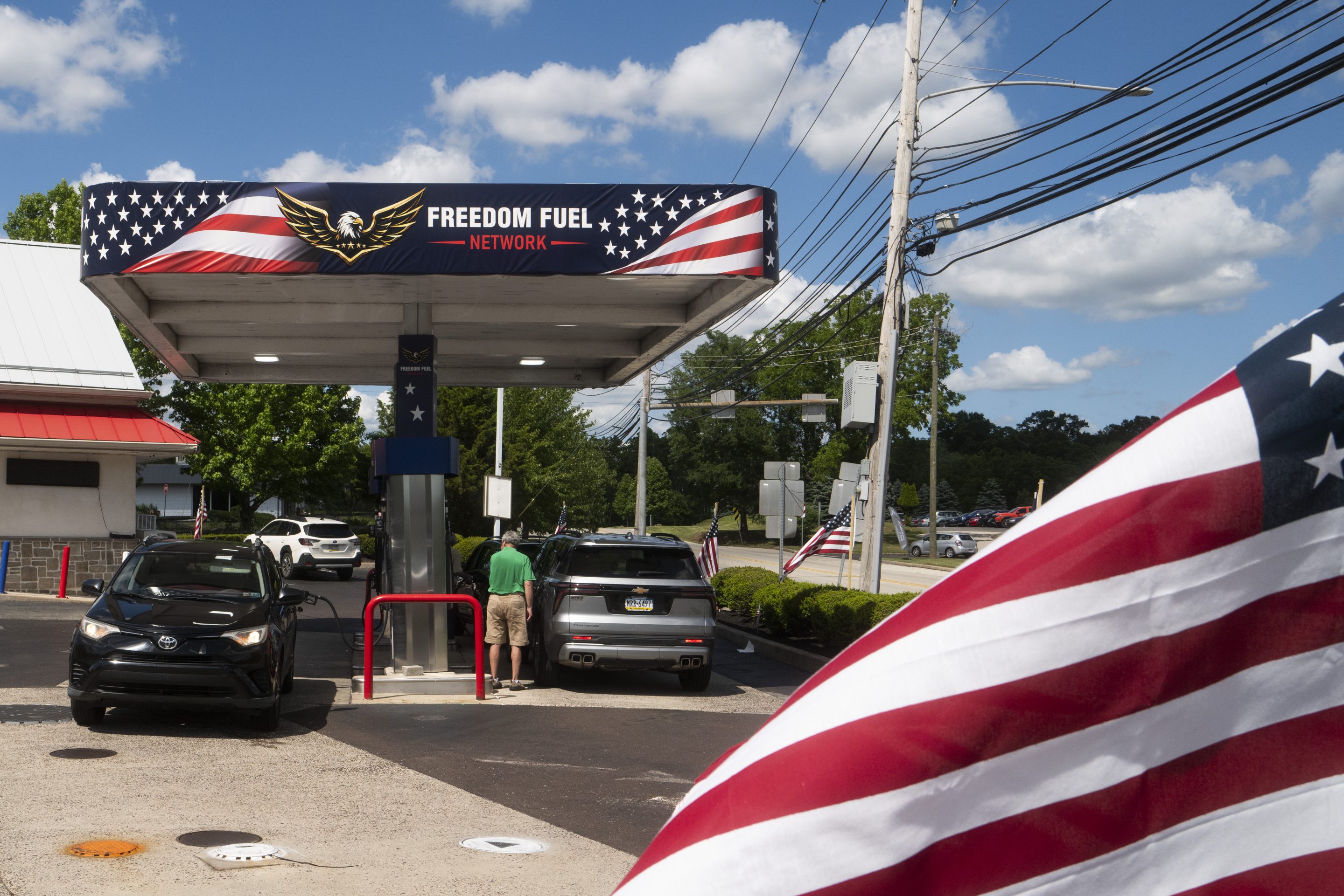 fortune.com - Joshua Hong - Trump promotes 'Freedom Fuel Network' stations, a new chain with cheaper gas and mysterious origins