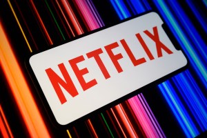 Netflix stock hits a 52-week low after earnings—but analysts say investors are missing the bigger picture