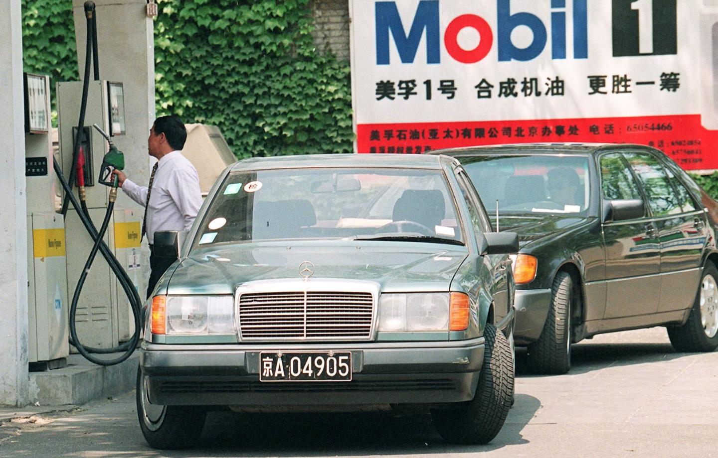 Fortune Archives: The oil boom that never ended
