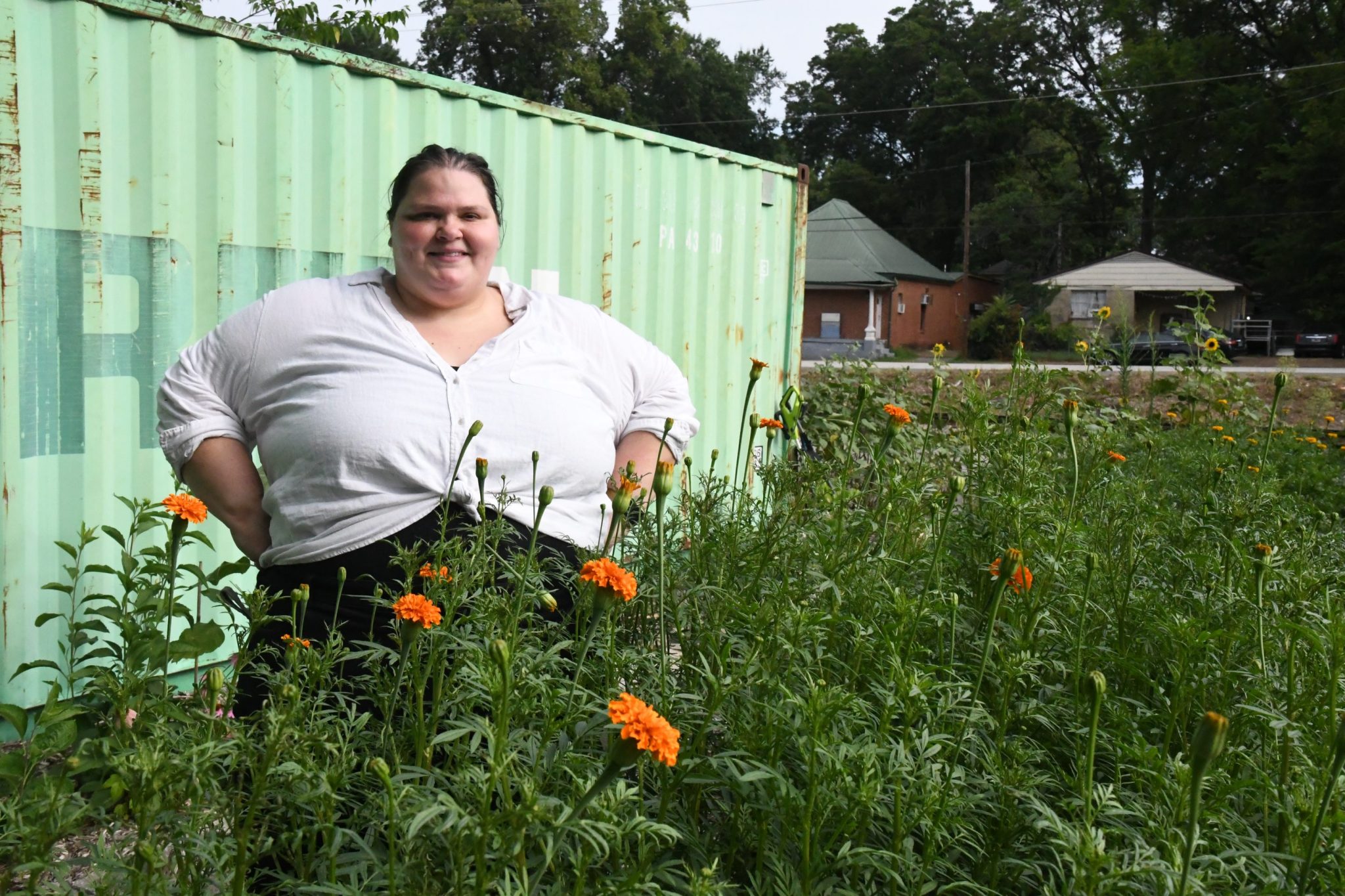 The gift of a garden: How Facebook’s Buy Nothing helped a teacher reinvent herself as an urban flower farmer for free