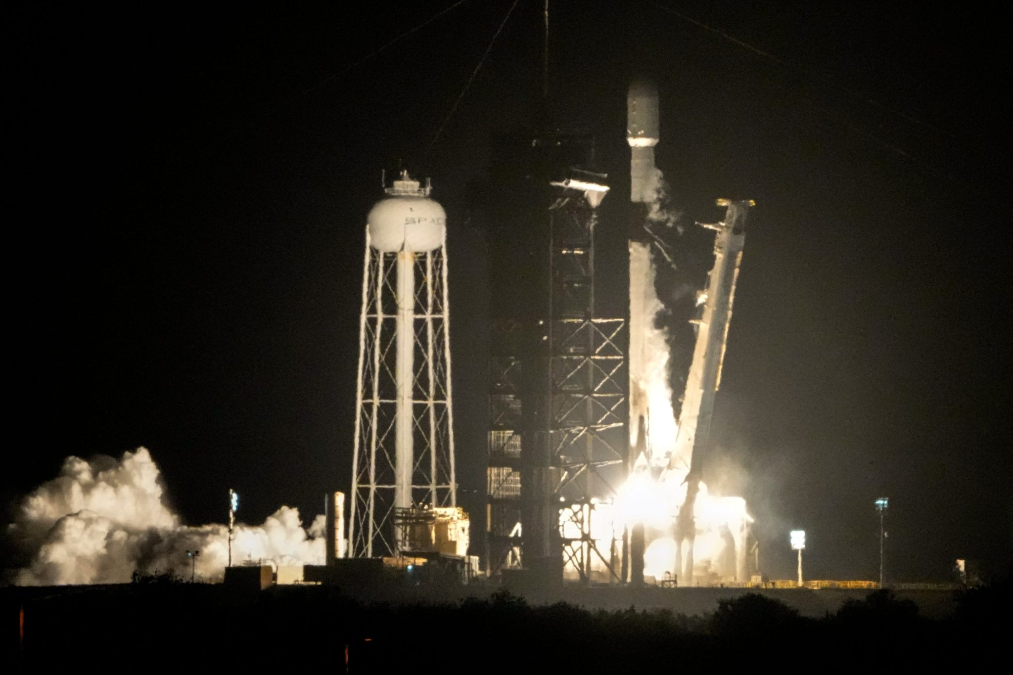 ‘Things are going to get a lot busier near the moon’: Elon Musk rocket crashes as predicted