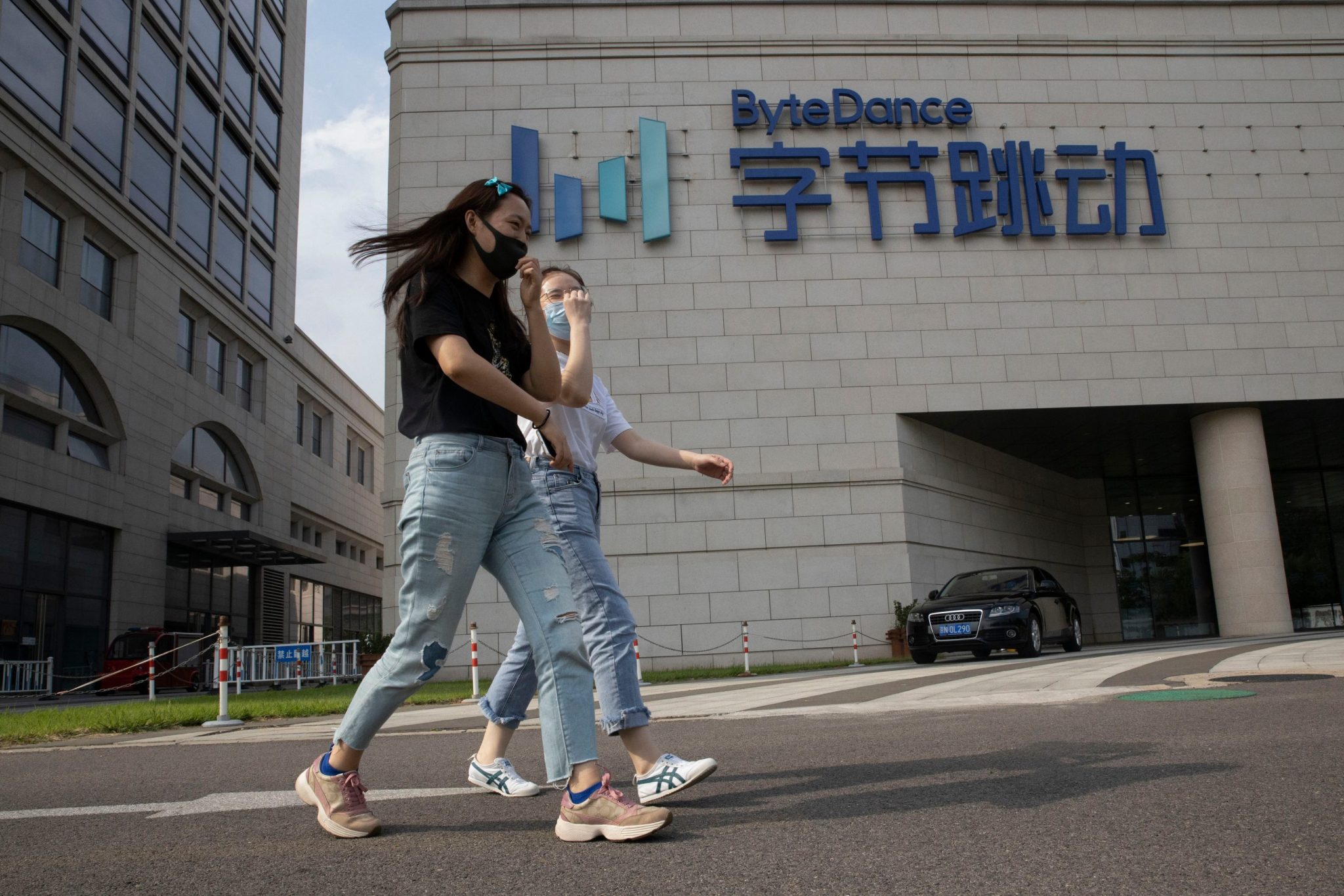 ‘I still miss him’: Millions of Chinese suddenly bereft as Beijing deletes their AI boyfriends overnight