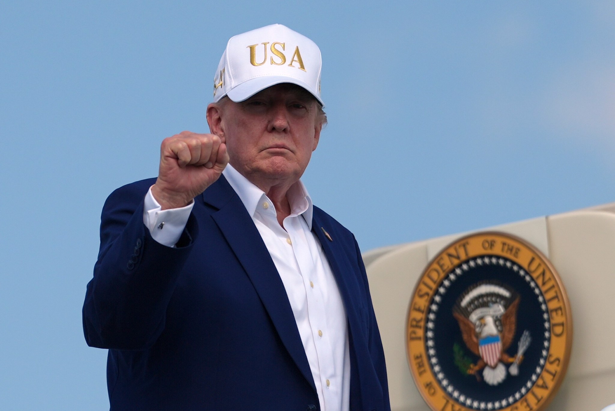 Trump’s new White House counsel headed the commission that secured his $400 million ballroom project