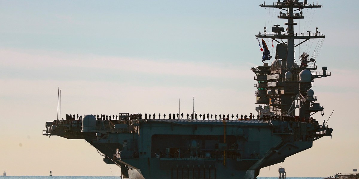 Trump pulls last carrier in Asia to send to Mideast, and China ‘is quite happy with US distraction’ Trump pulls last carrier in Asia to send to Mideast, and China ‘is quite happy with US distraction’