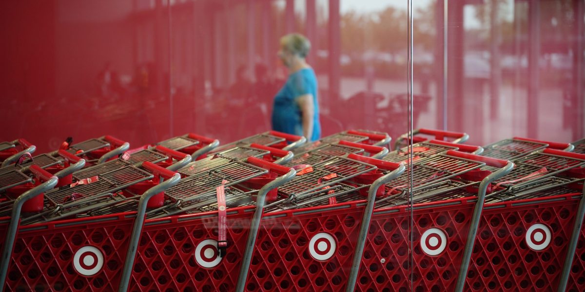 Target's second straight comeback quarter boosted by nearly $1 billion Trump tariff refund | Fortune