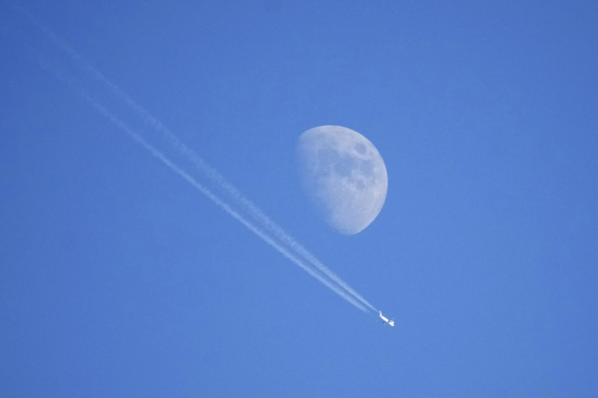 Google and the UK think changing flights paths could cut down on climate change