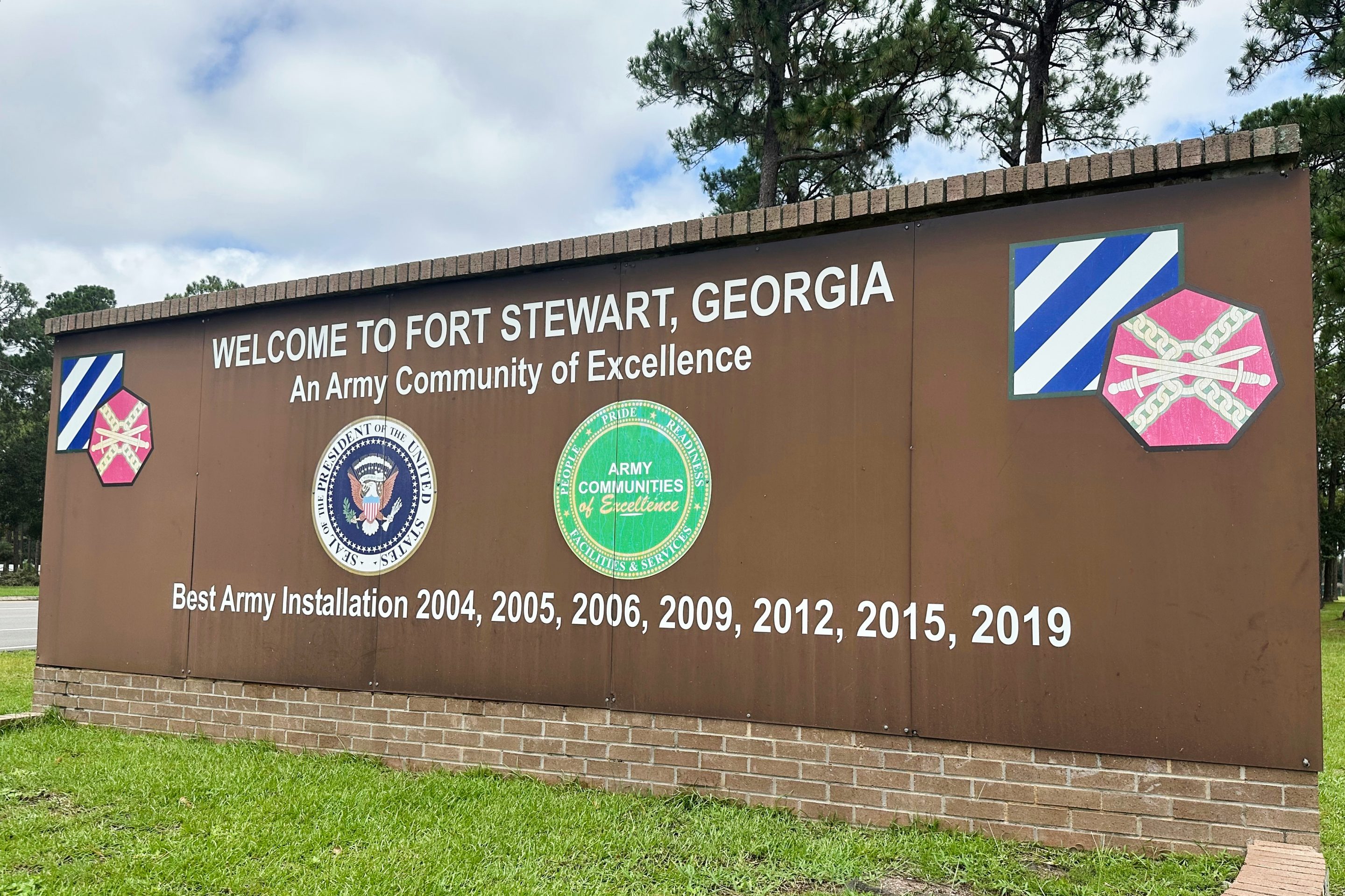 fortune.com - Russ Bynum - Army unit offers 'special 4 day pass' to play Grand Theft Auto VI for reenlisted troops as part of 'unique incentives program'