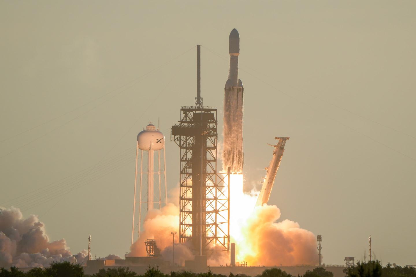 A SpaceX Falcon Heavy rocket with the space observatory Roman Telescope lifts off from launch complex 39A at the Kennedy Space Center in Cape Canaveral, Fla., Sunday, Aug. 30, 2026. 