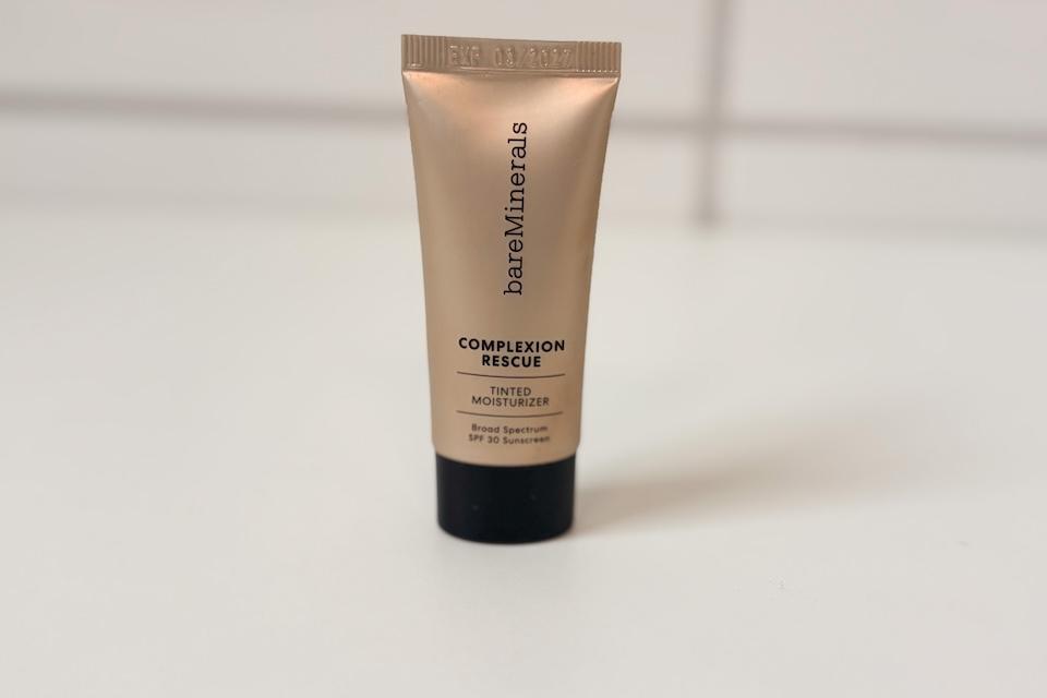 BareMinerals as best tinted moisturizer 