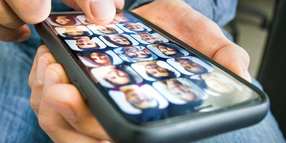&lsquo;Singles have become their own private investigators&rsquo;: Daters are using LinkedIn to screen matches