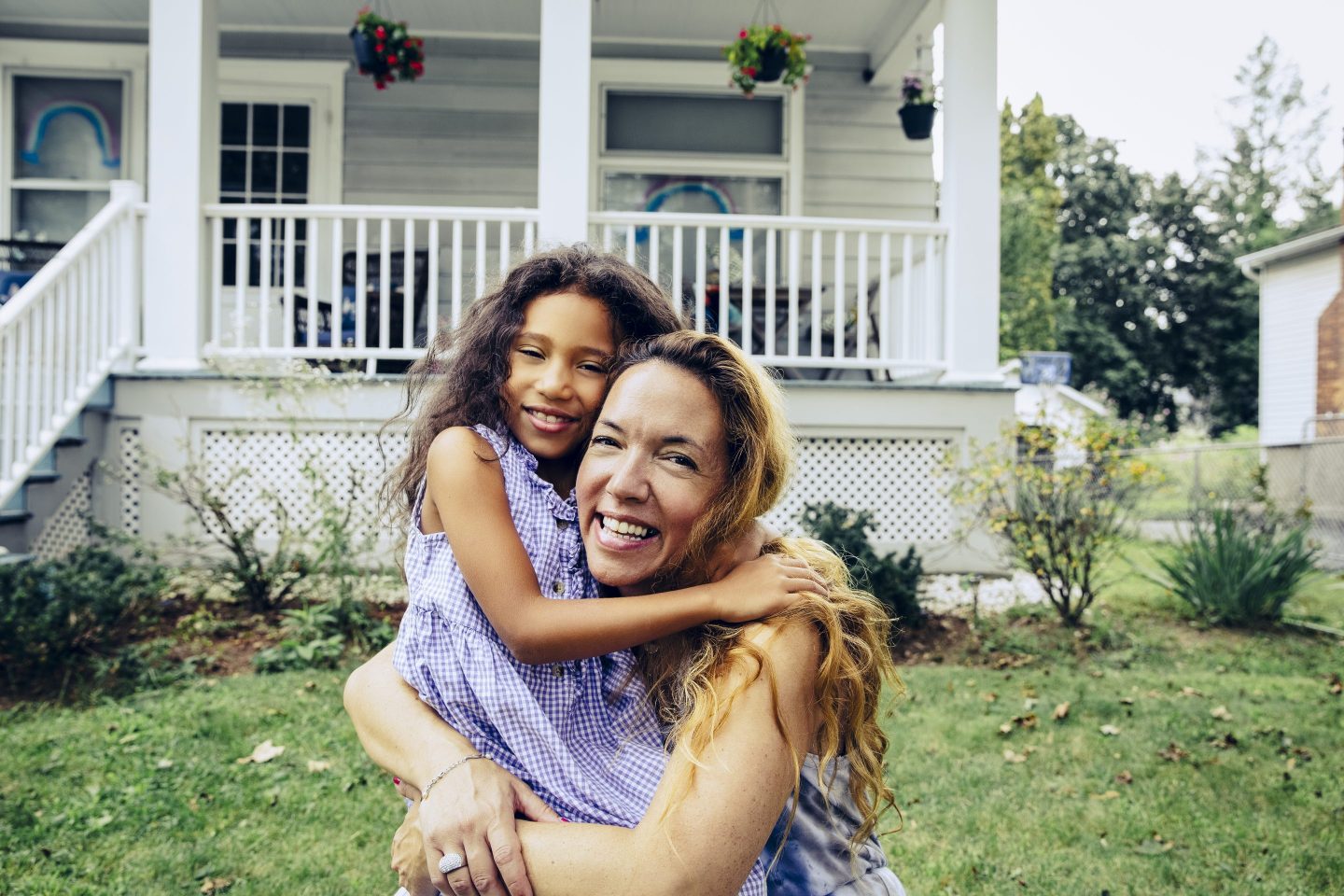 Gen Z wants to be ‘tradwives.’ New data reveals the exact salary your spouse needs to earn—and in most states it’s under $100K